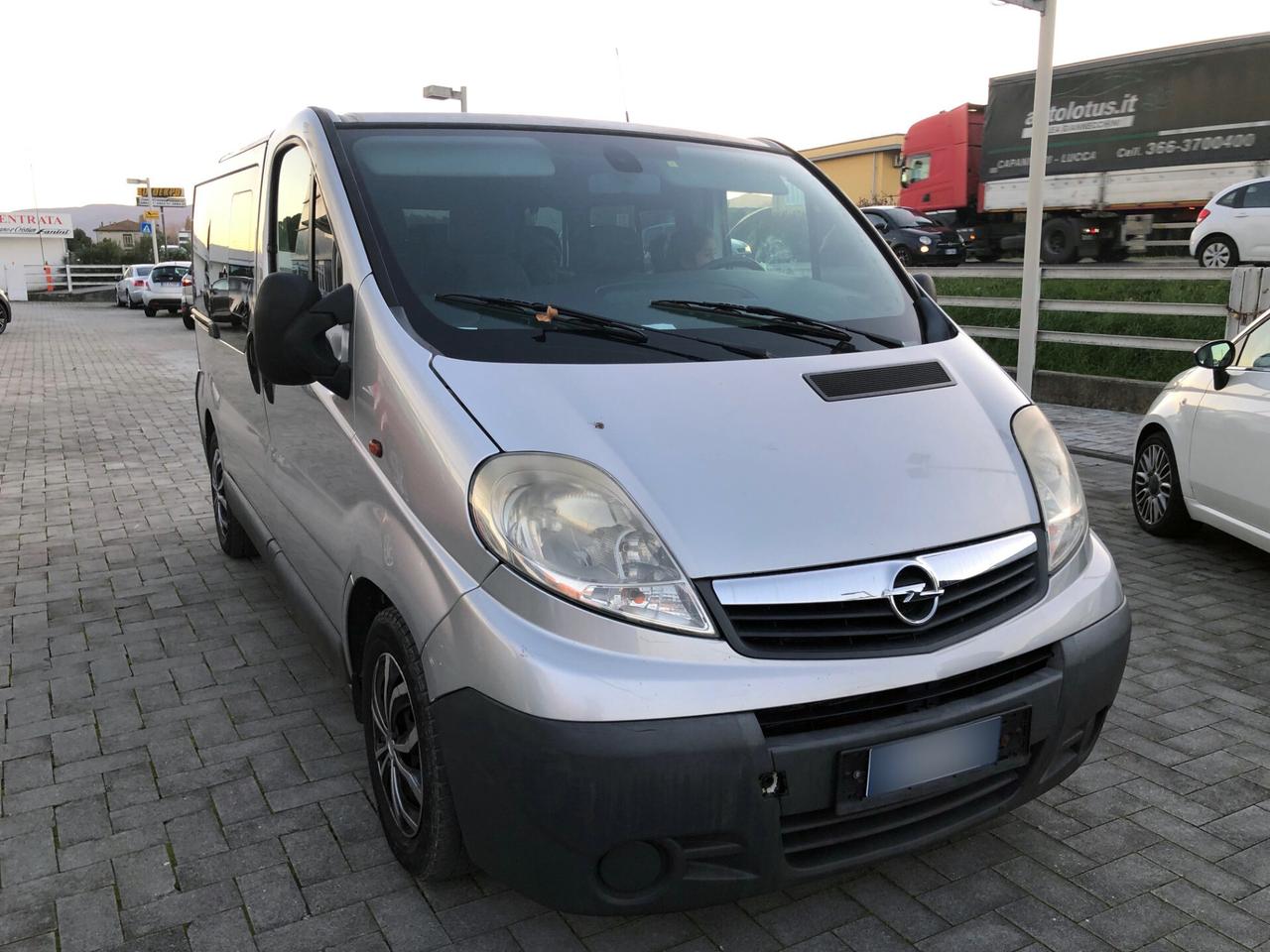 Opel Vivaro 27 2.0 CDTI 120CV PC-TN Combi 9 posti