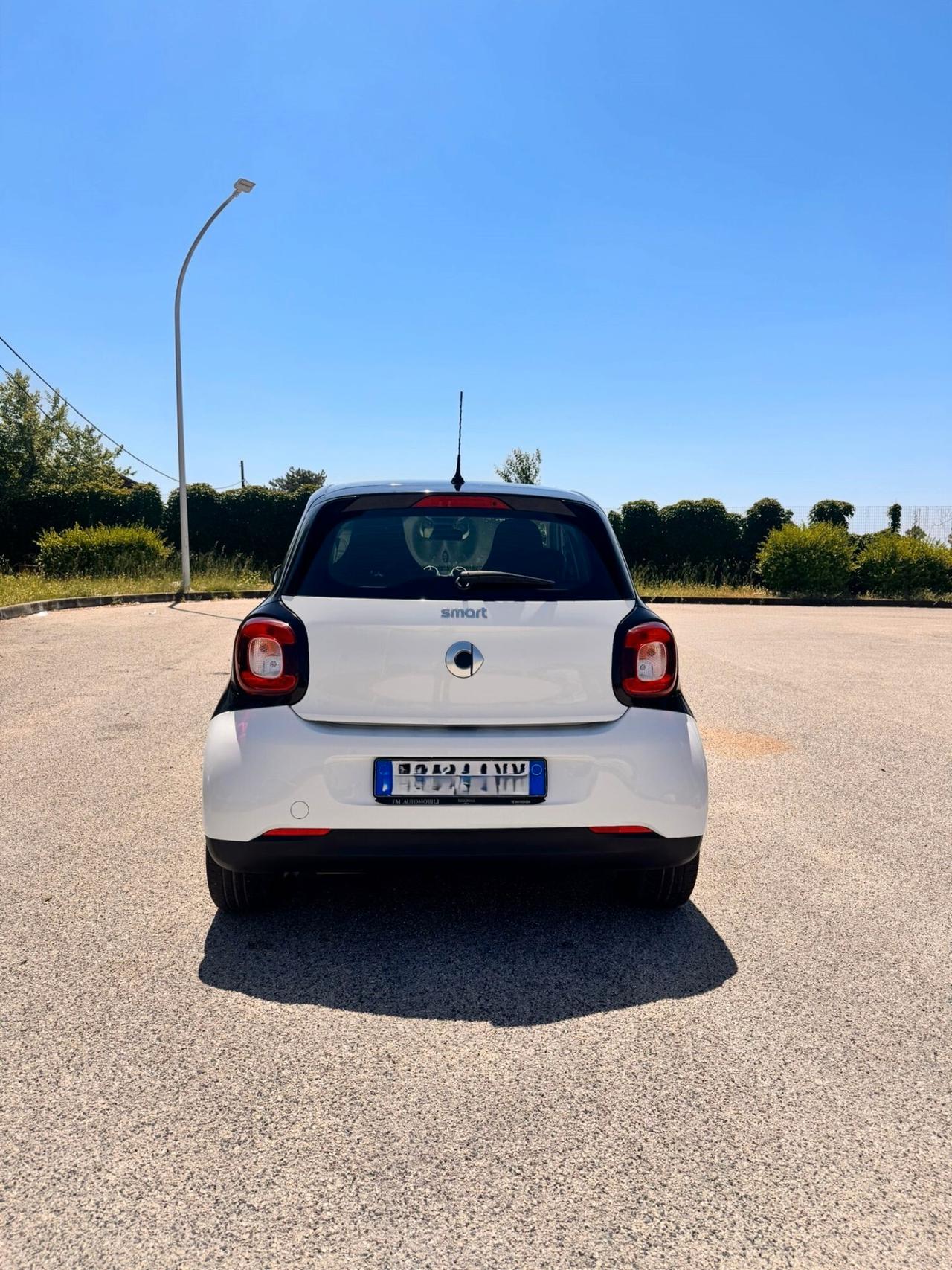 Smart ForFour 70 1.0 Youngster autom