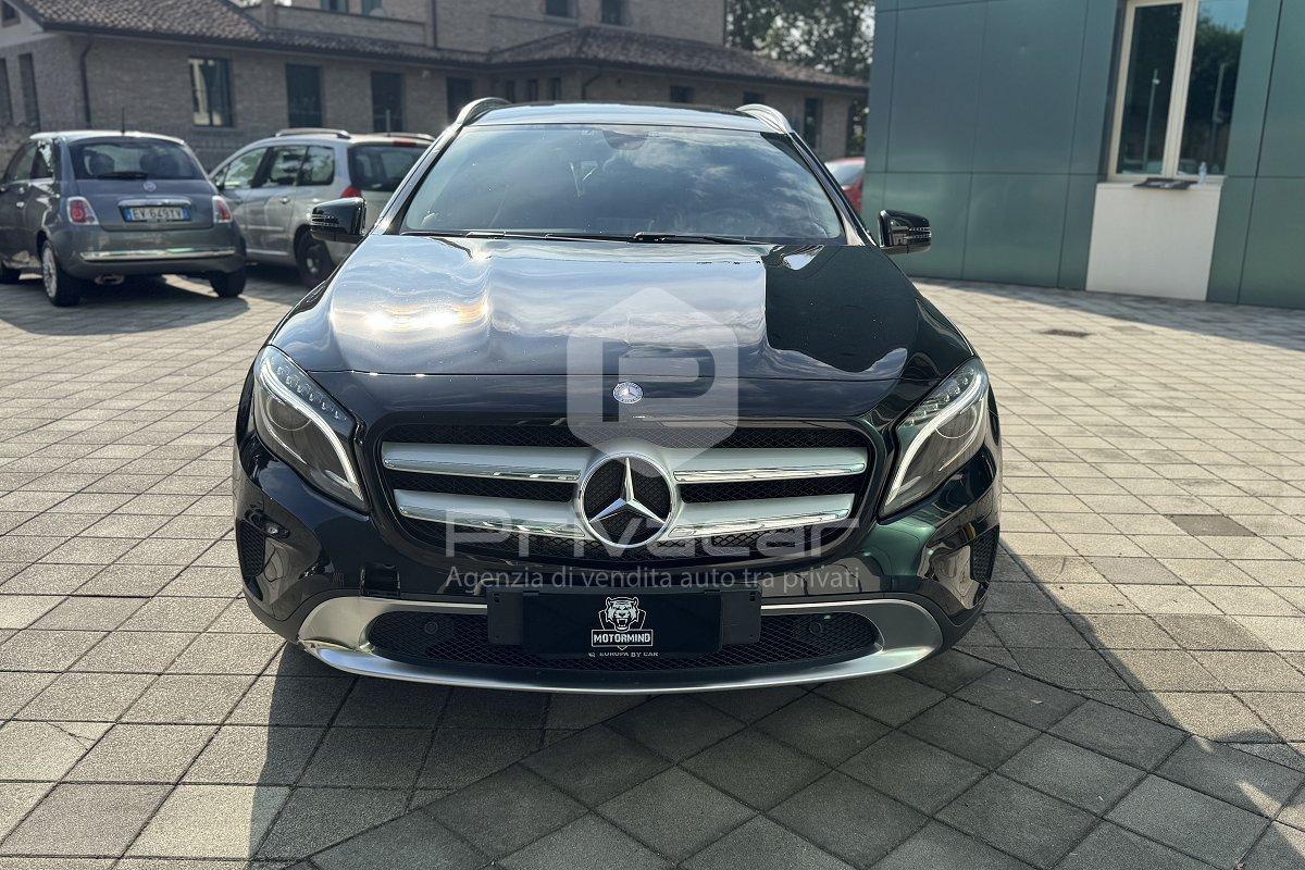 MERCEDES GLA 220 d Automatic 4Matic Sport