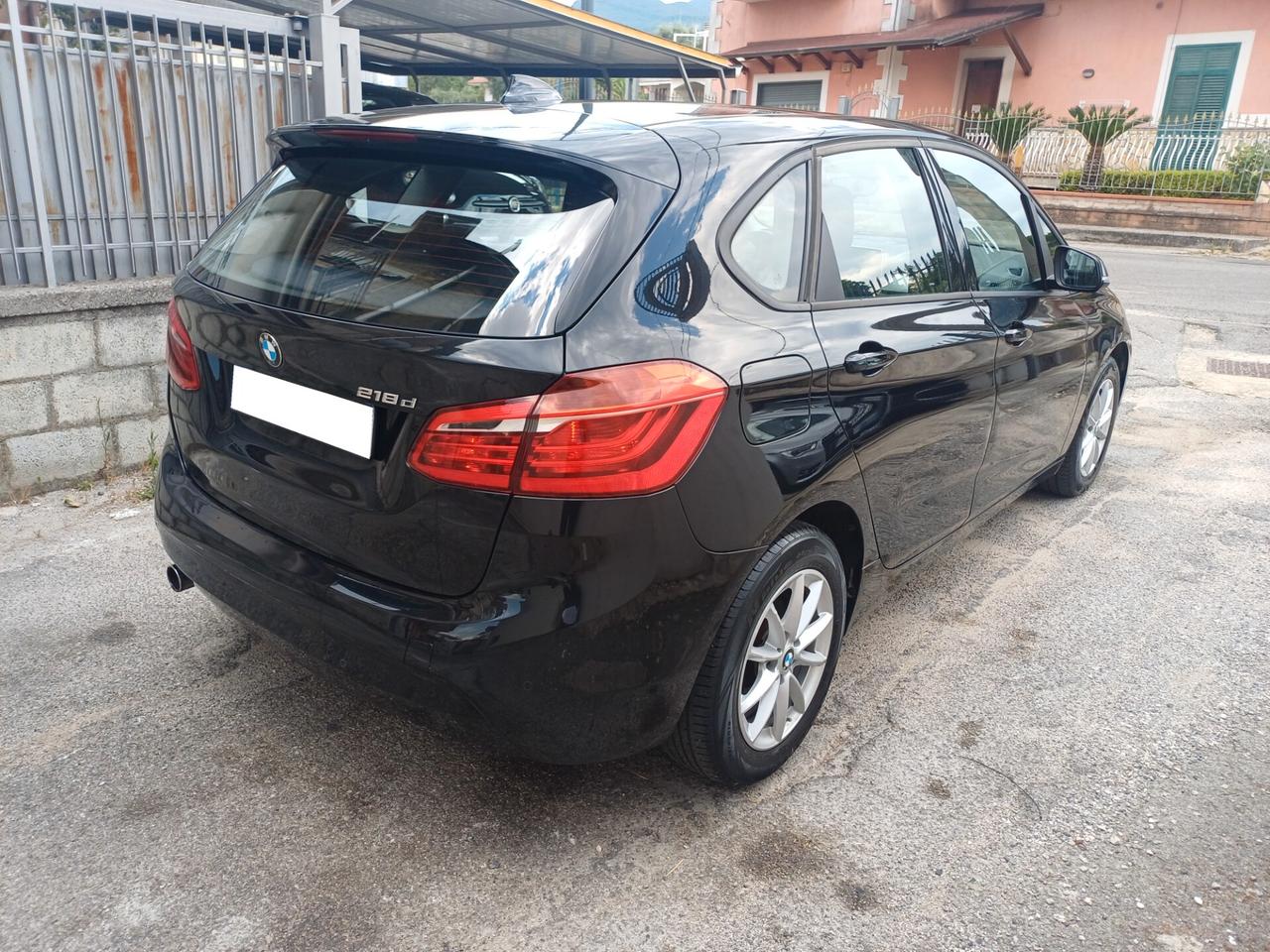 Bmw 2er Active Tourer 218d Luxury