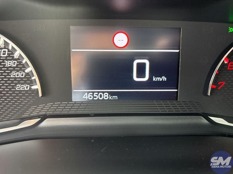 Peugeot 2008 PureTech 100 S&S Allure Pack