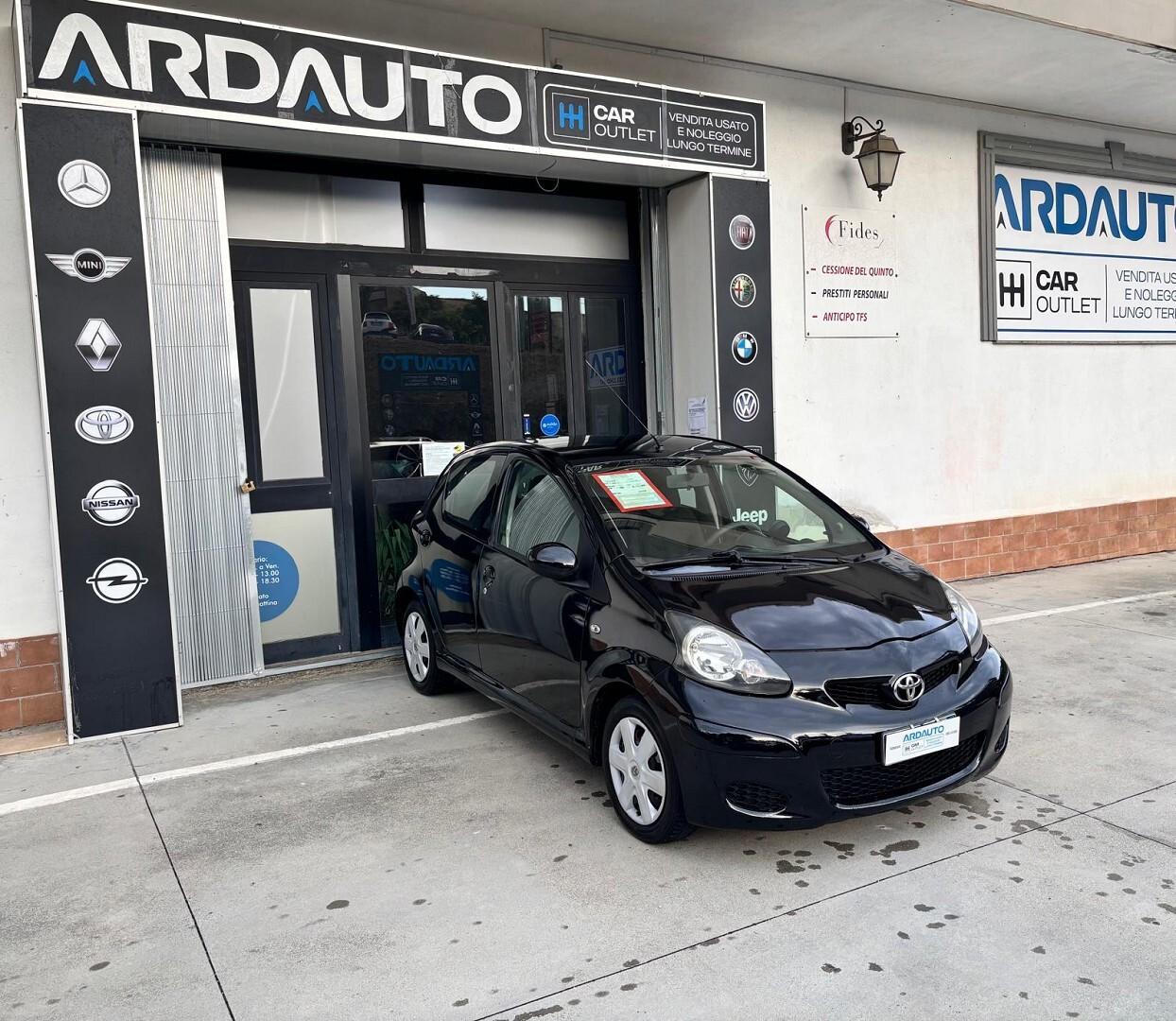 Toyota Aygo 1.0 Vvt-i 5 porte 69 cv Clima
