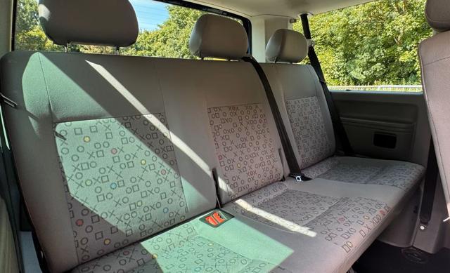 VOLKSWAGEN Caravelle T5 2.5 tdi 131cv 9Posti Klima Letto Portabici