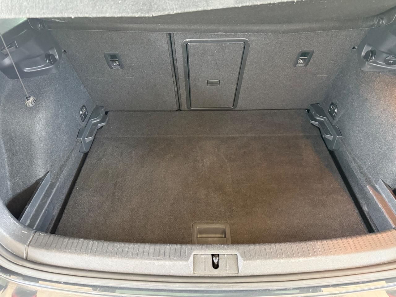 Volkswagen Golf 1.0 TSI 110 CV DSG 5p. Business BlueMotion Technology