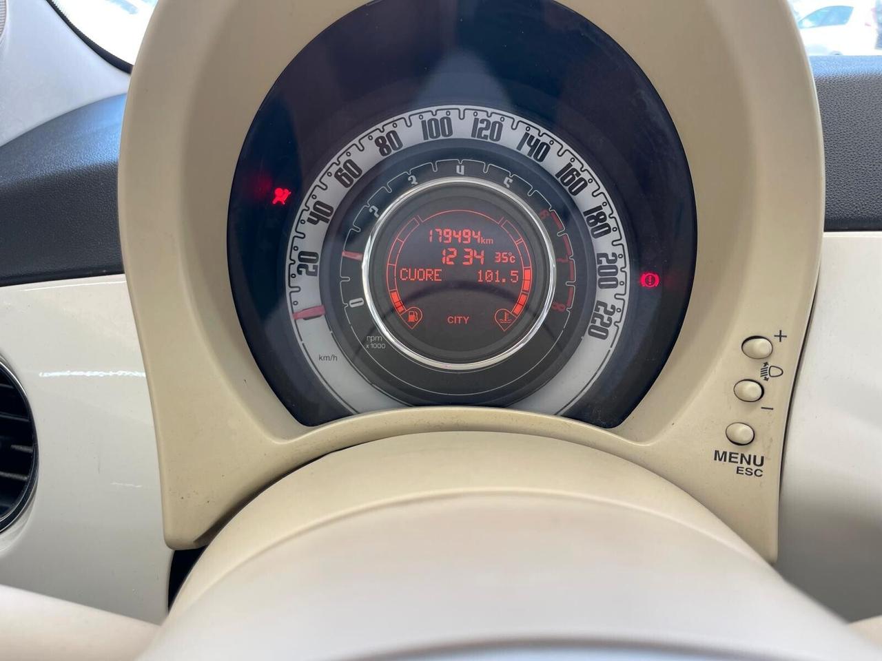 FIAT 500 LOUNGE 1.2 BENZINA 70CV