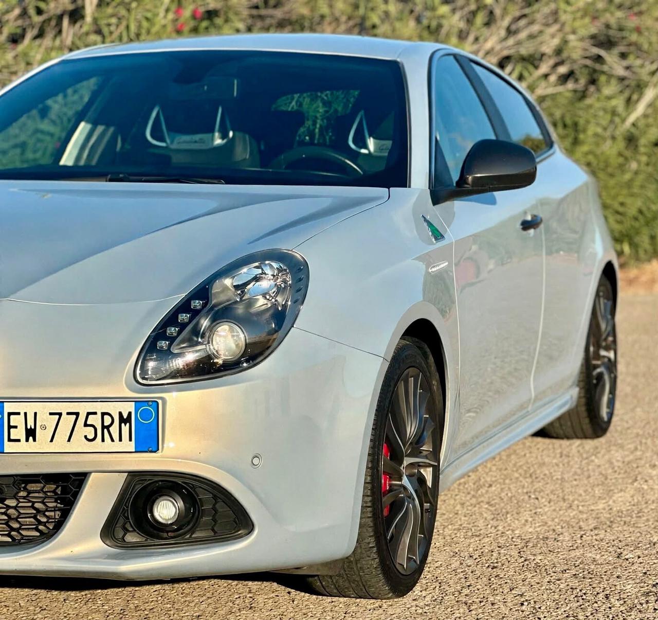 Alfa Romeo Giulietta 1750 Turbo TCT 241cv Quadrifoglio Verde