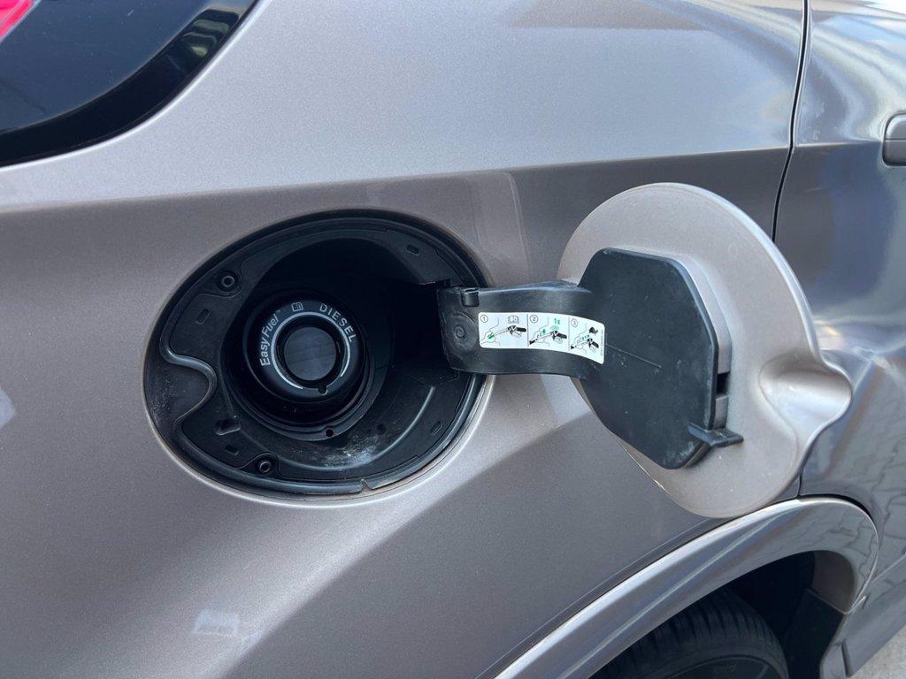 FORD Kuga 2.0 TDCI 150 CV S&S 4WD Powershift Vignale del 2017