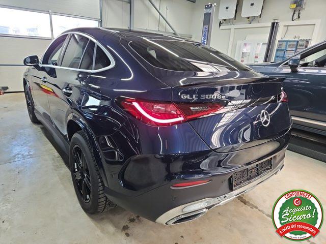 MERCEDES-BENZ GLC 300 de 4Matic Coupé AMG PREMIUM