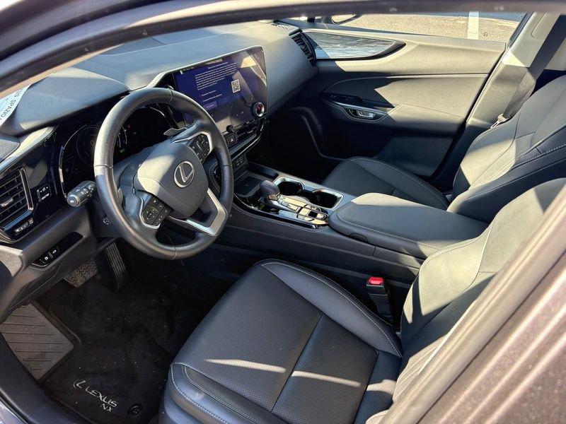 Lexus NX Plug-in Premium+ 4WD