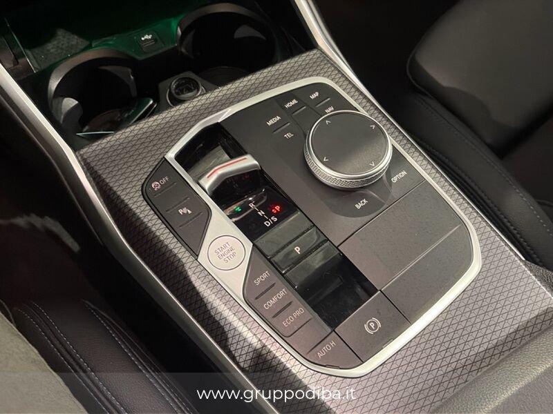 BMW Serie 3 G21 2022 Touring 318d Touring mhev 48V MSport auto