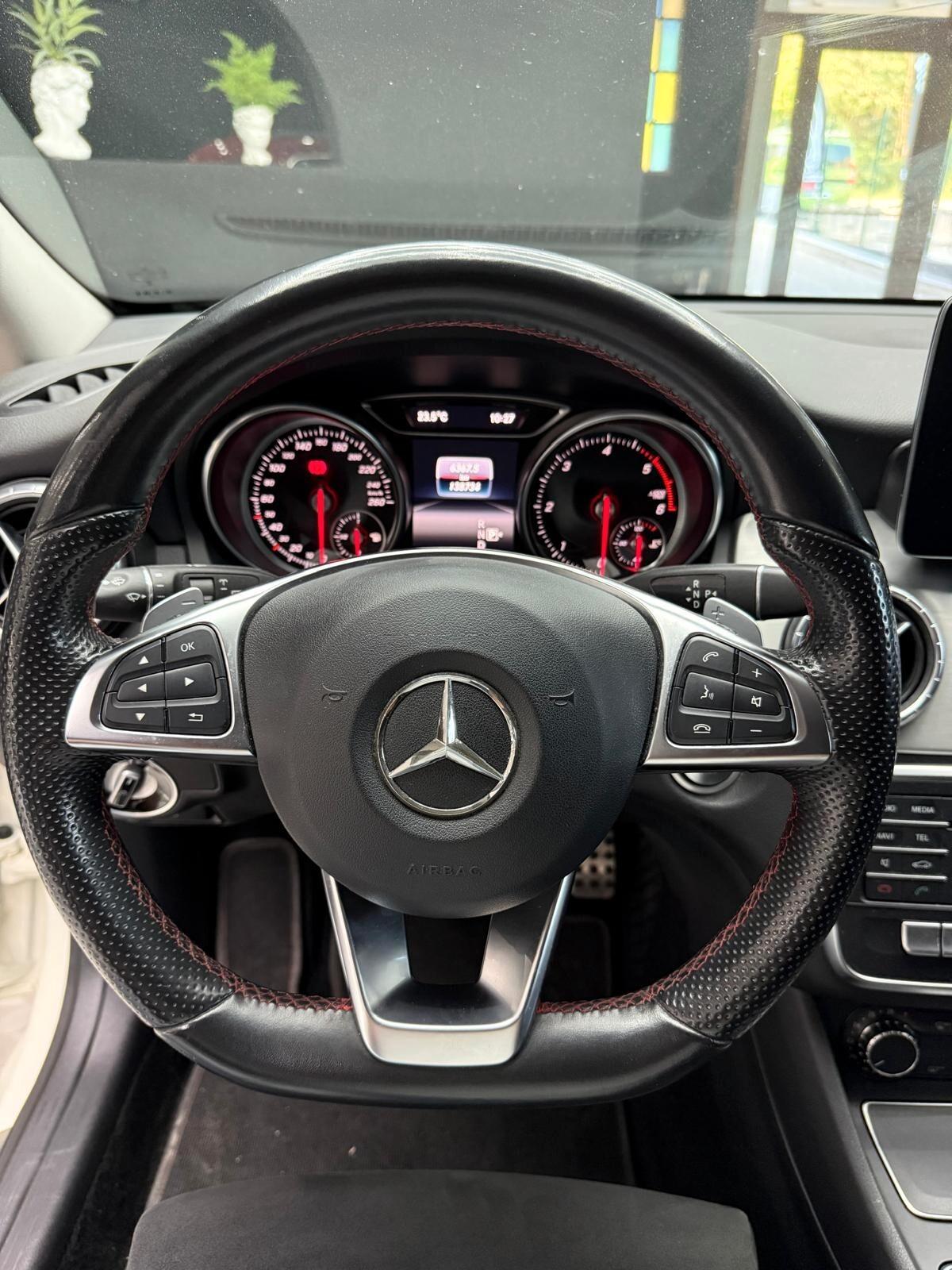 Mercedes-benz CLA 220 d 4Matic Automatic Premium