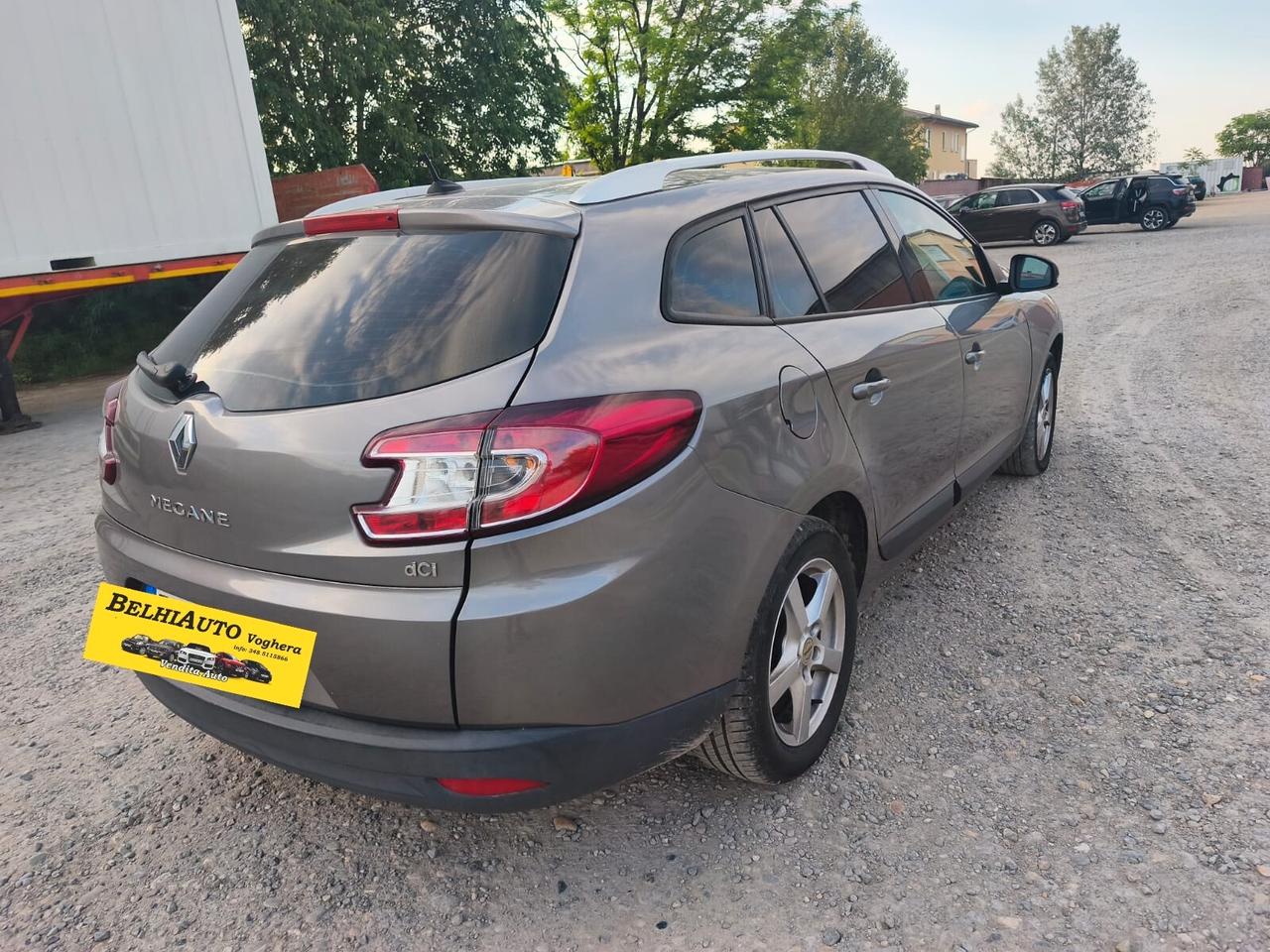 Renault Megane Sw 2011----1.5 Diesel