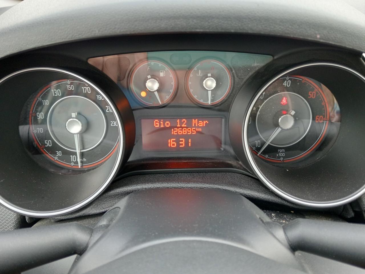 Fiat Punto 1.3 MJET 95CV 5p. Street