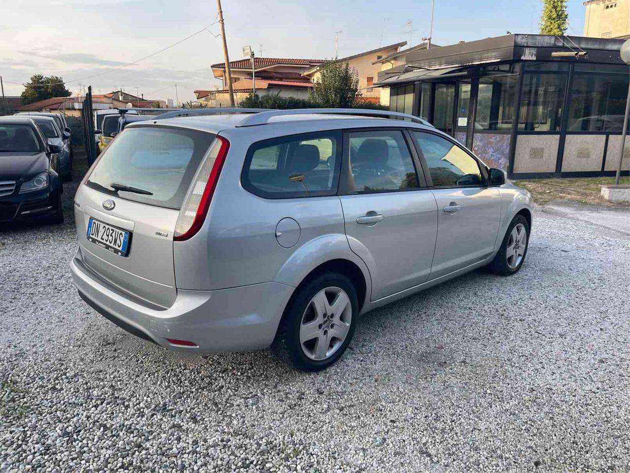 FORD FOCUS - SW .- TITANIUM