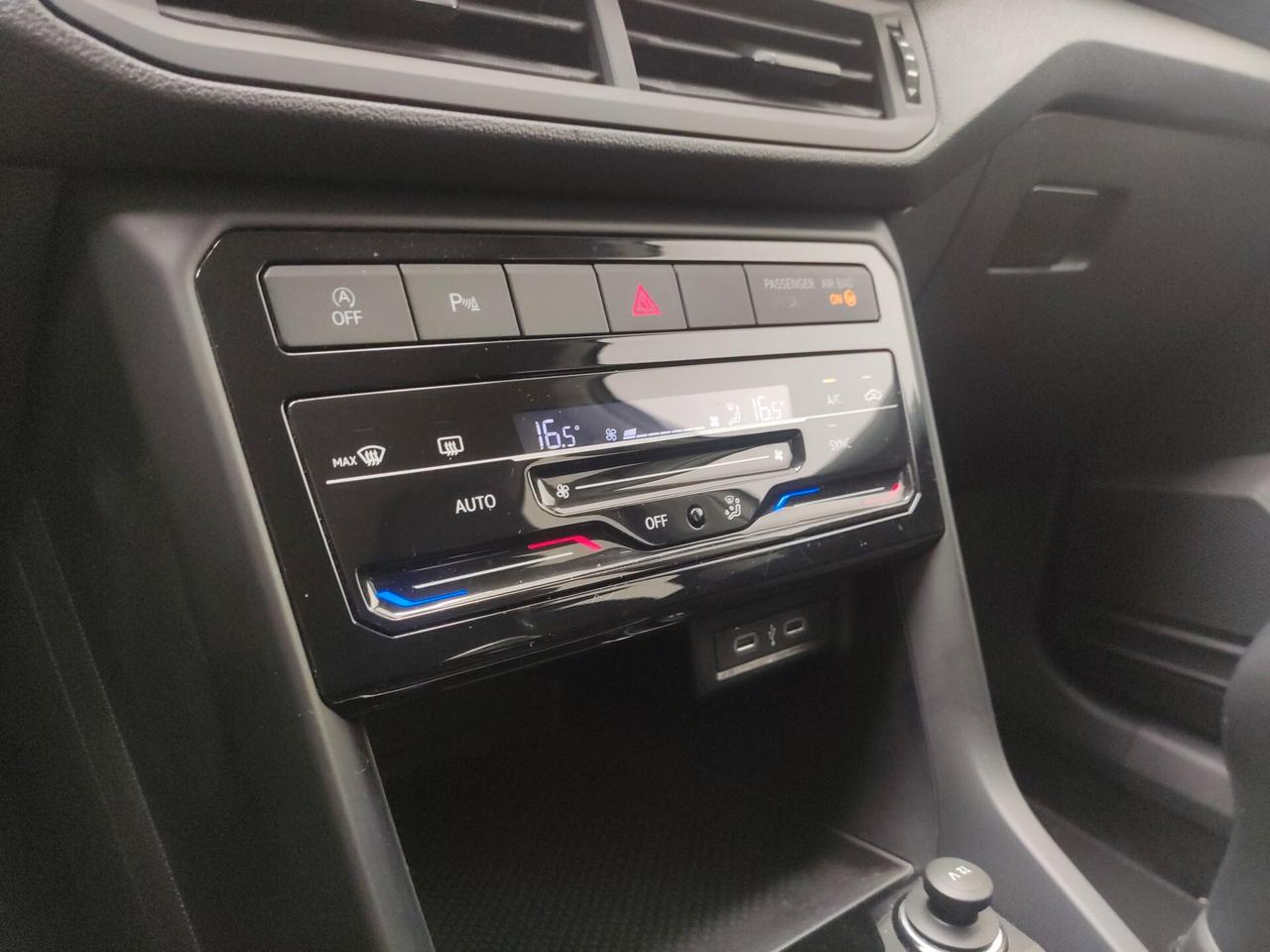 Volkswagen T-Cross 1.0 TSI Style