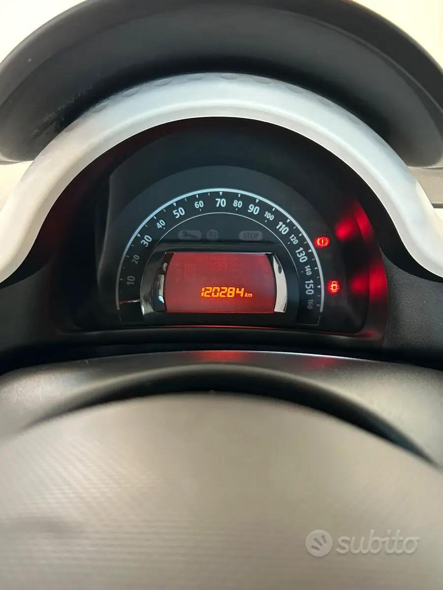 Renault Twingo 1.0 70cv benzina neo patentati