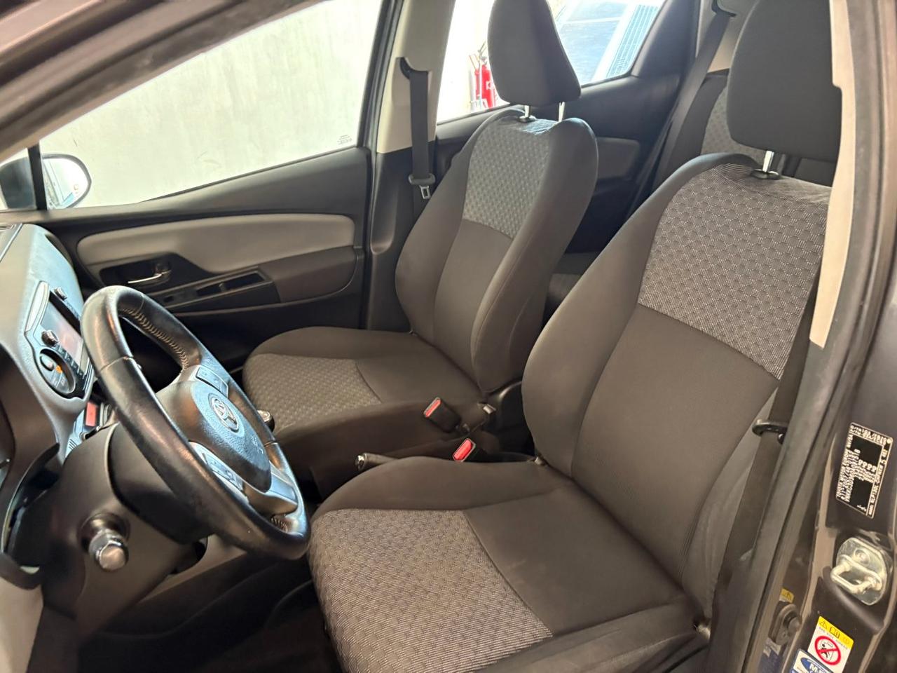 Toyota Yaris 5 Porte Yaris 5p 1.4 d-4d Active E6