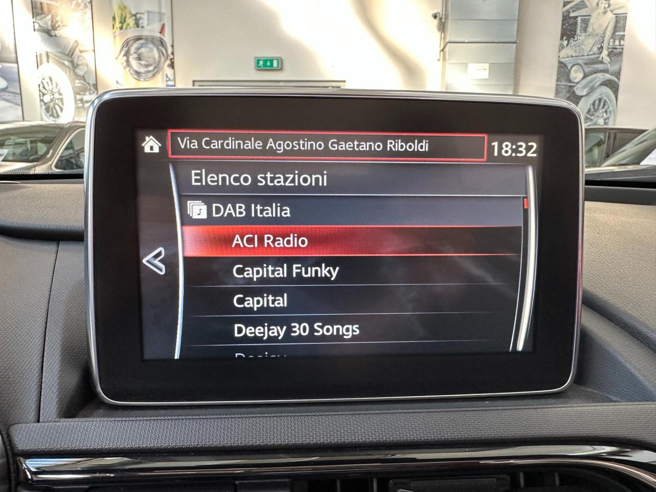 Mazda MX-5 Soft Top 1.5 Exceed-Keyless-Bose-Pelle