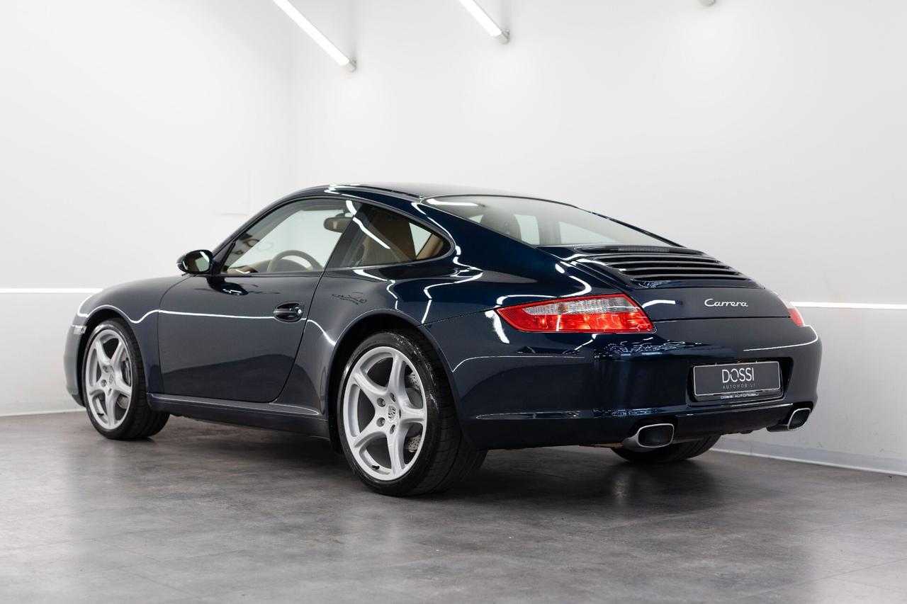 Porsche 911 Carrera Coupé