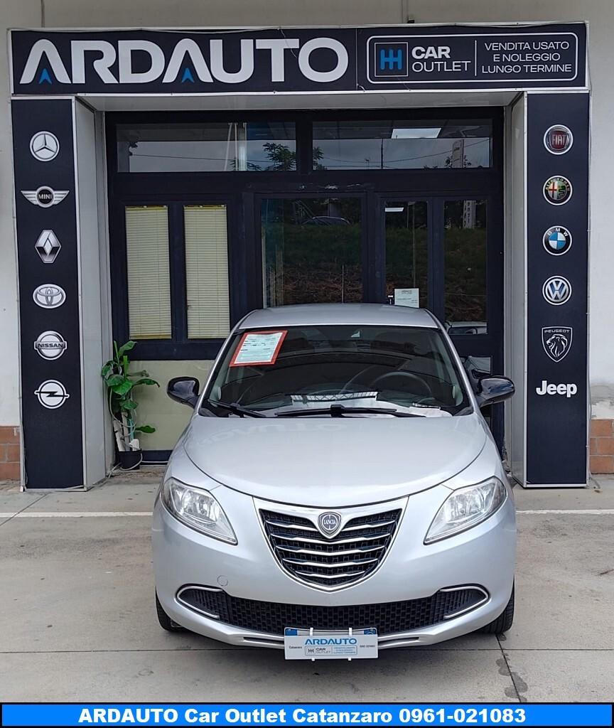 Lancia ypsilon 1.3 Mjt Gold