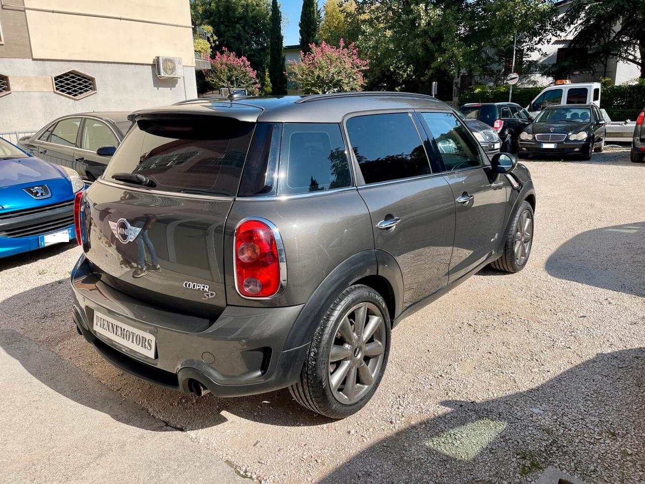 Mini Cooper SD Countryman 2.0 ALL4 - AUTOMATICA