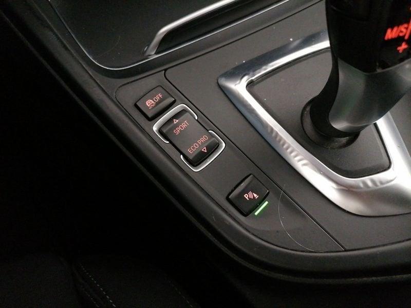 BMW Serie 3 320d Touring xdrive Sport auto