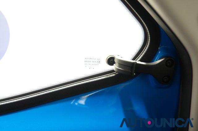 TOYOTA Aygo 1.0 VVT-i 72 CV 5 PORTE X-PLAY MMT NEOPATENTATI