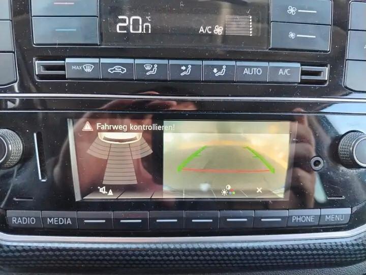 Volkswagen up! 1.0 5p. color BlueMotion Technology