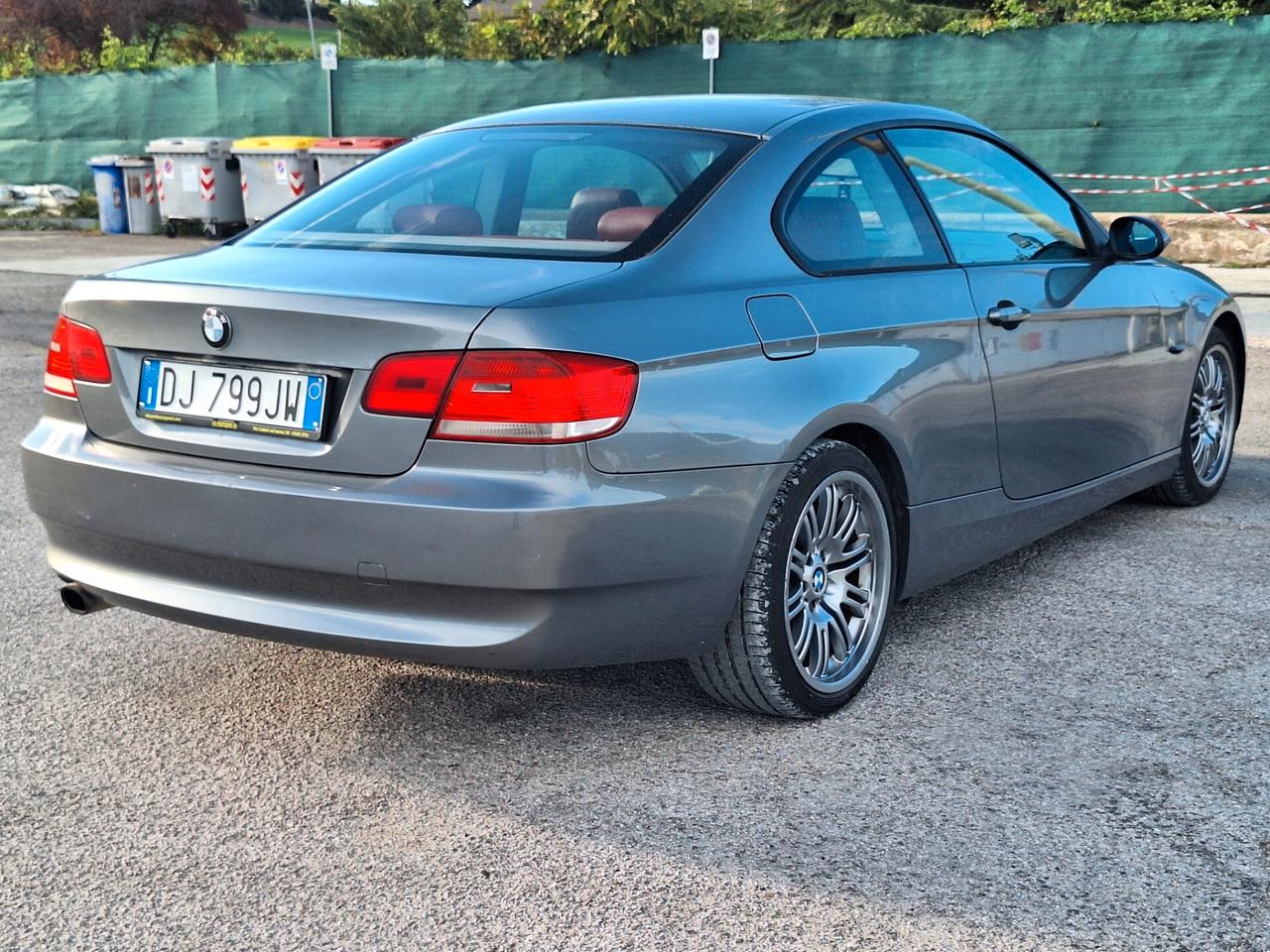 Bmw 320 320d cat Coupé Futura PELLE CARTIER CAMBIO AUTOMATICO TEL BXENON