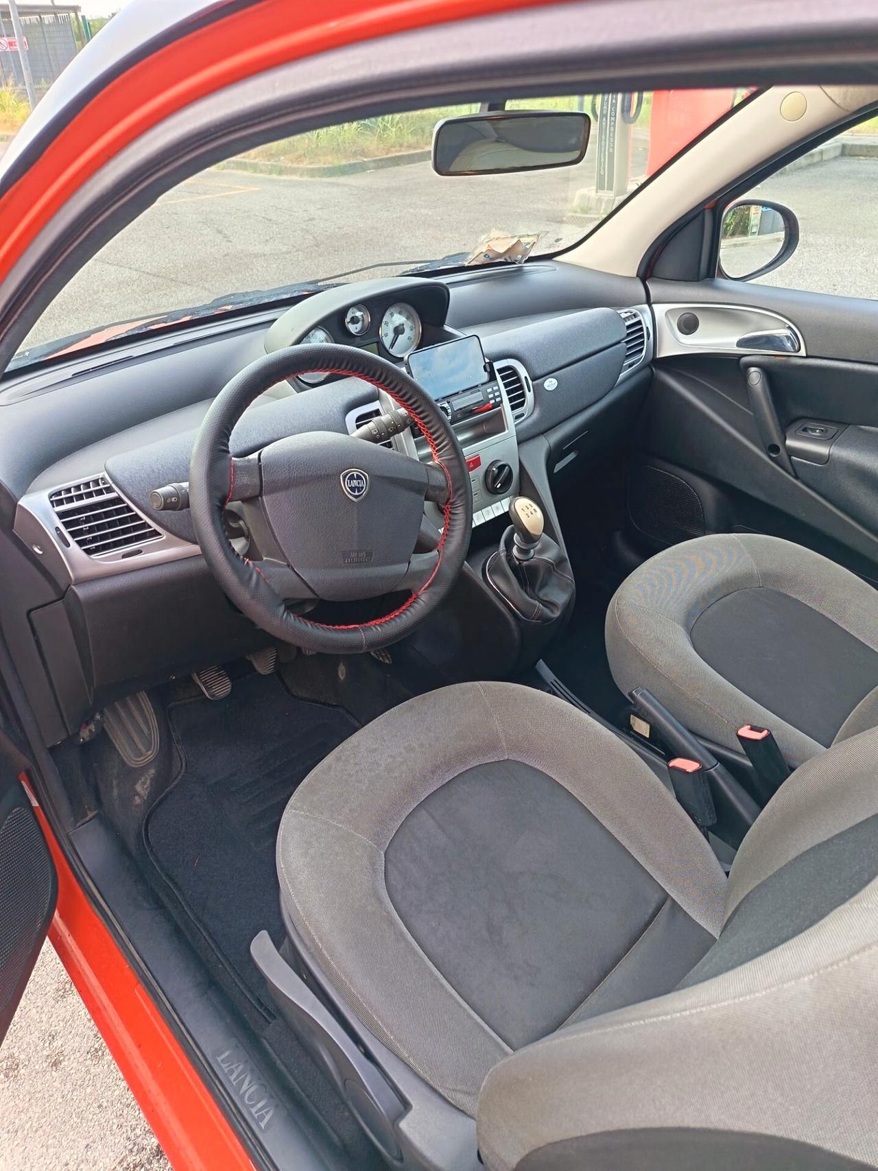 Lancia Ypsilon 1.2 Diva