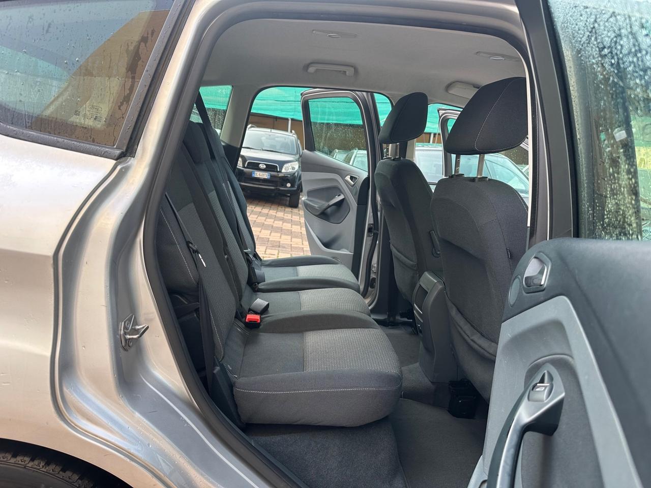Ford C-Max 1.6 TDCi 115CV Titanium