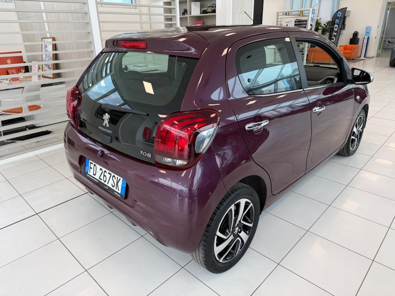 Peugeot 108 VTi 68 ETG 5 porte Allure Neopatentati