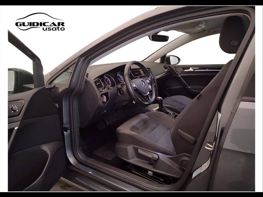 VOLKSWAGEN Golf VII 2017 5p - Golf 5p 1.5 tgi Executive 130cv dsg