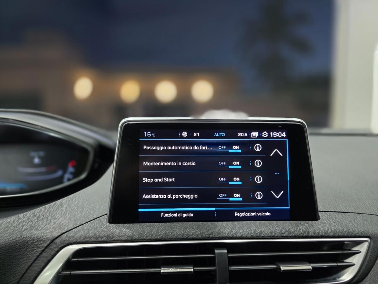 Peugeot 3008 BlueHDi 130 Allure