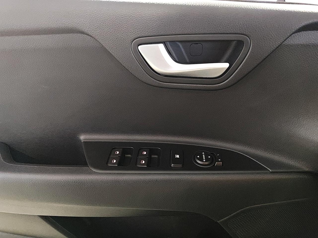 Kia Stonic 1.0 T-GDi 100 CV MHEV iMT Style + DESIGN PACK