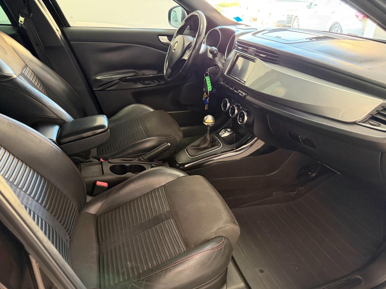 Alfa Romeo Giulietta 2011 2.0 JTD 140 CV OK NEOPATENTATI