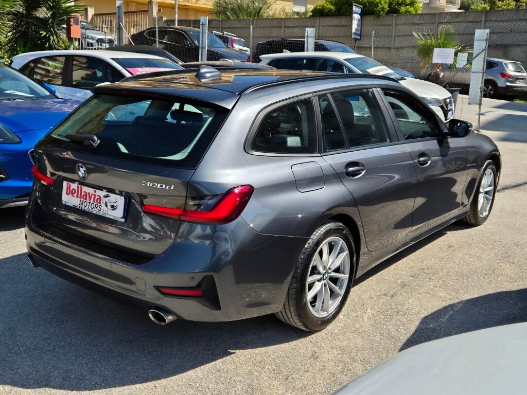 Bmw 320d 190CV xDrive Touring con Garanzia