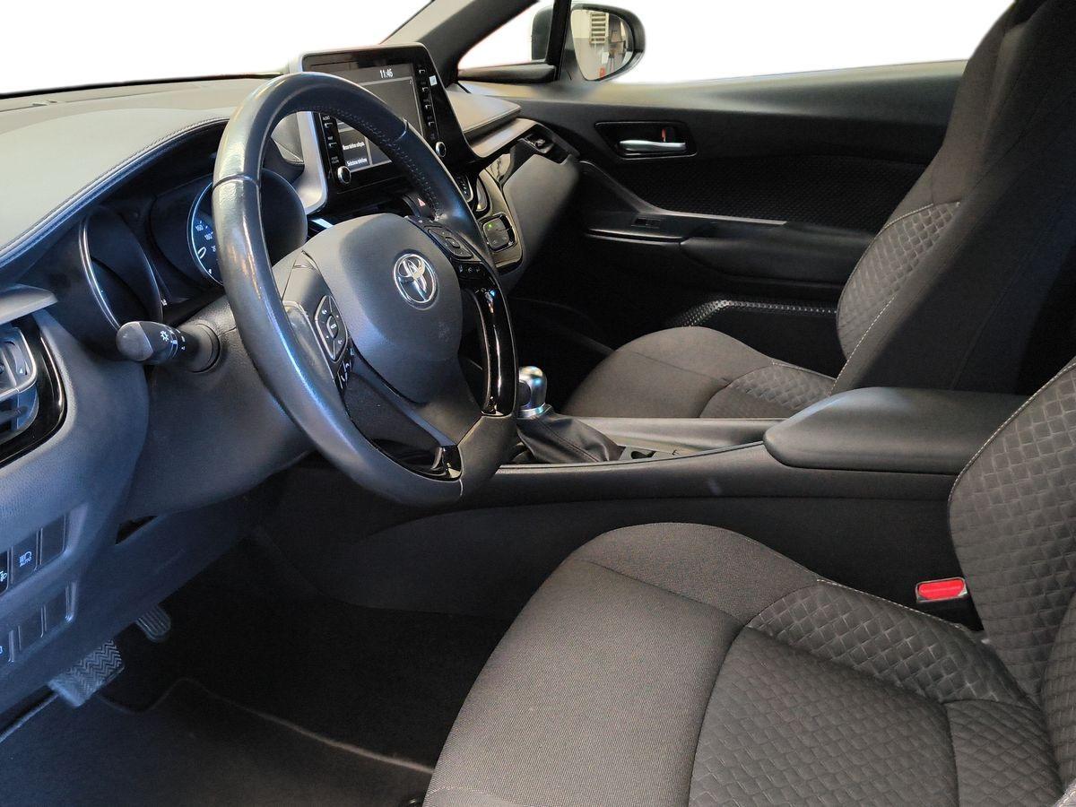 TOYOTA C-HR (2016-2023) - C-HR 1.8 Hybrid E-CVT Active