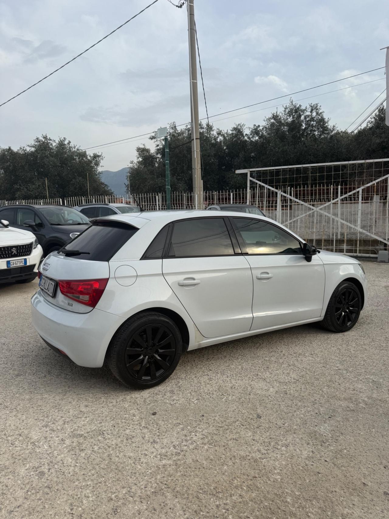 Audi A1 SPB 1.6 TDI S tronic Attraction