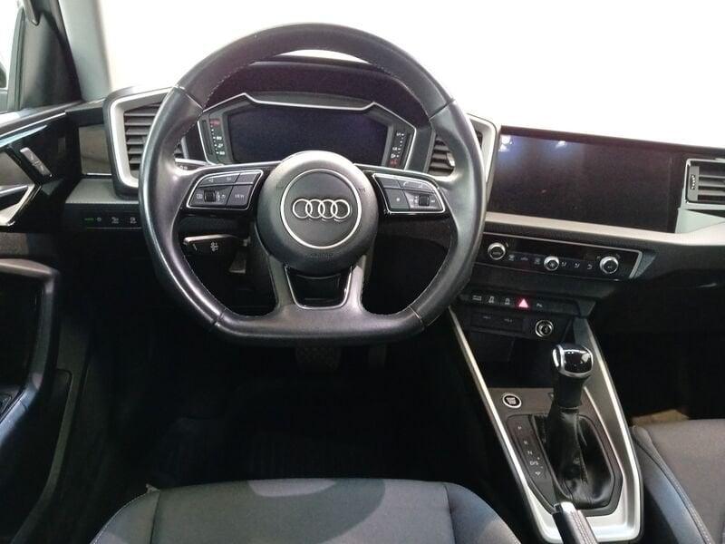 Audi A1 A1 citycarver 30 TFSI S tronic