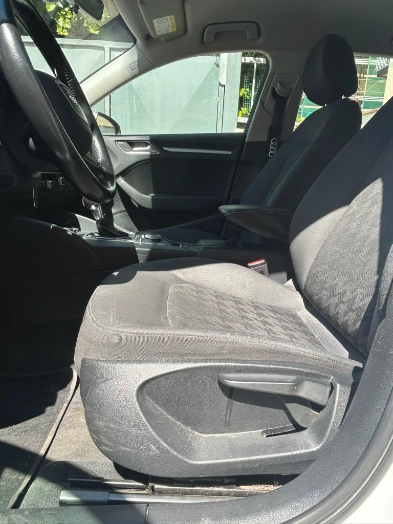 Audi A3 SPB 1.6 TDI clean diesel S tronic Ambition