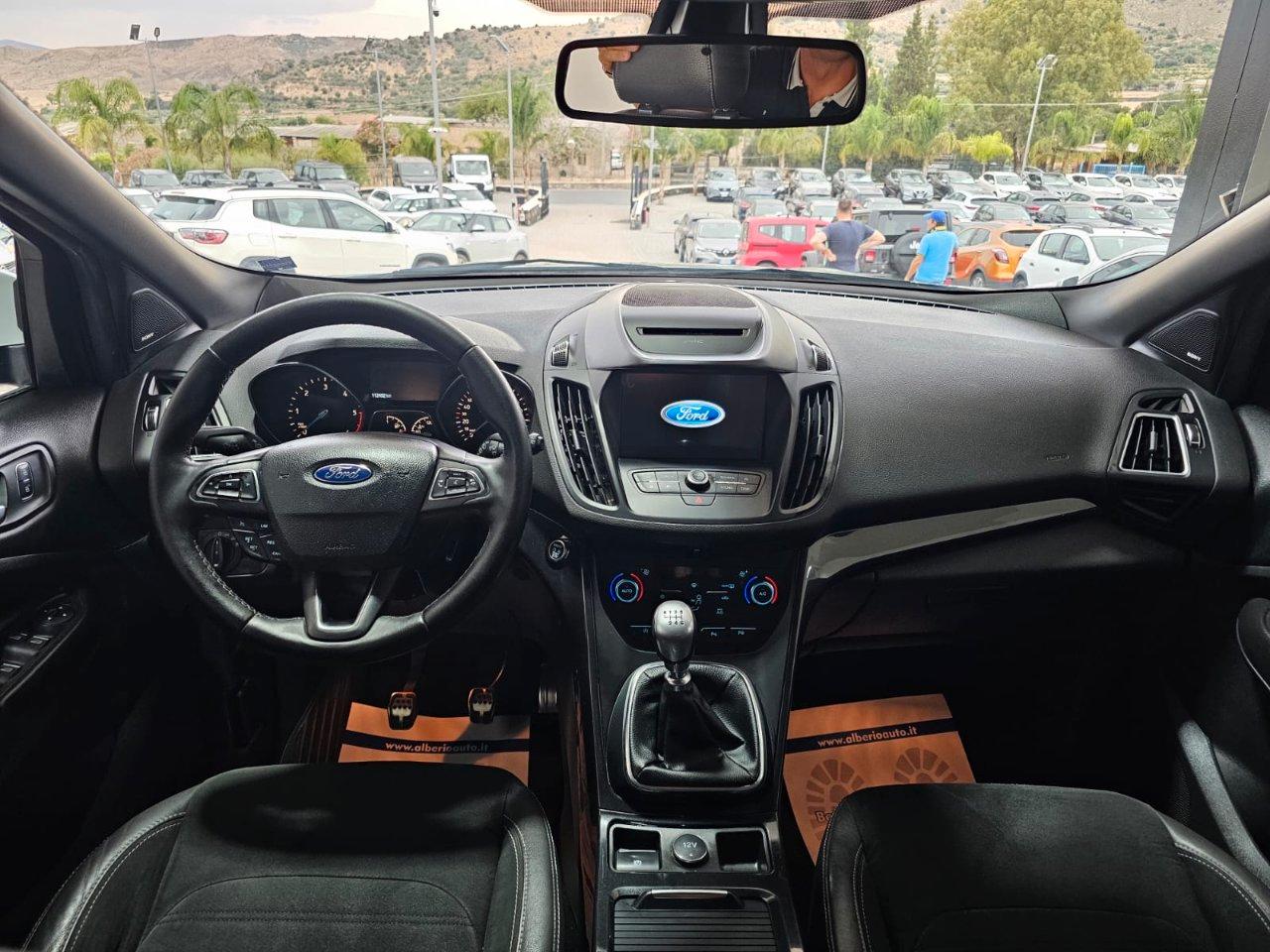 Ford Kuga 1.5 tdci ST-Line Business s&s 2wd 120cv