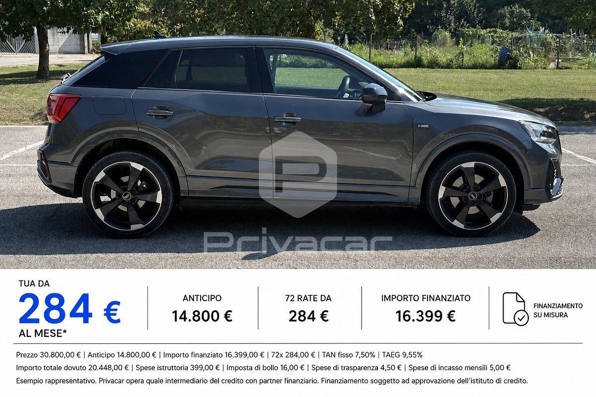 AUDI Q2 30 TDI S tronic Identity Black