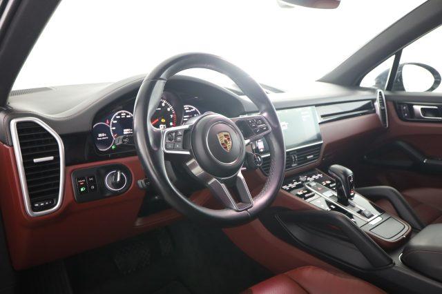 PORSCHE Cayenne Cayenne