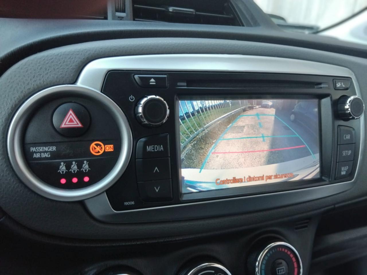 Toyota Yaris 1.0 benzina