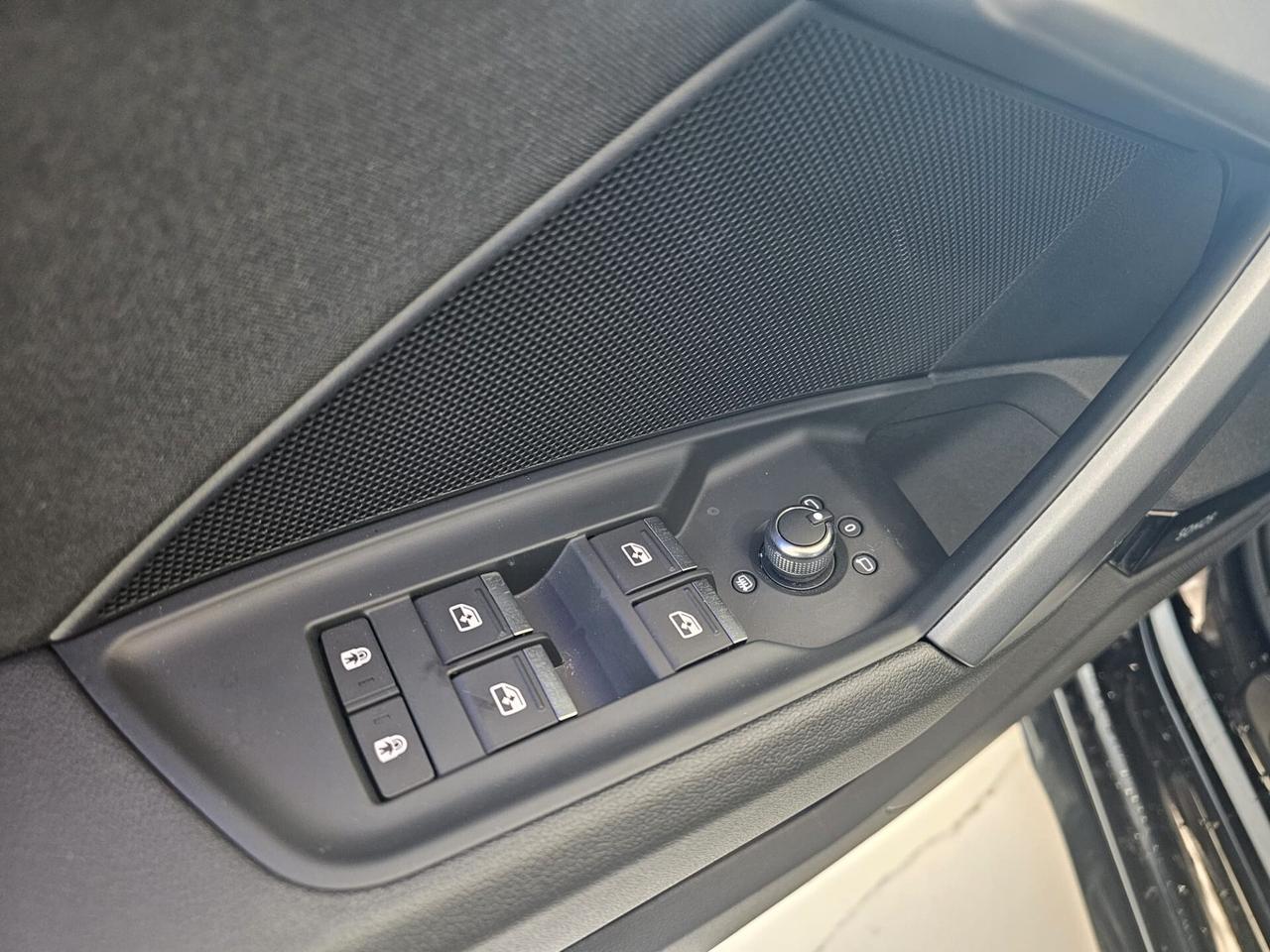 NUOVA AUDI A3 SPORTBACK S-LINE 35 TDI 150CV S-TRONIC IDENTITY BLACK