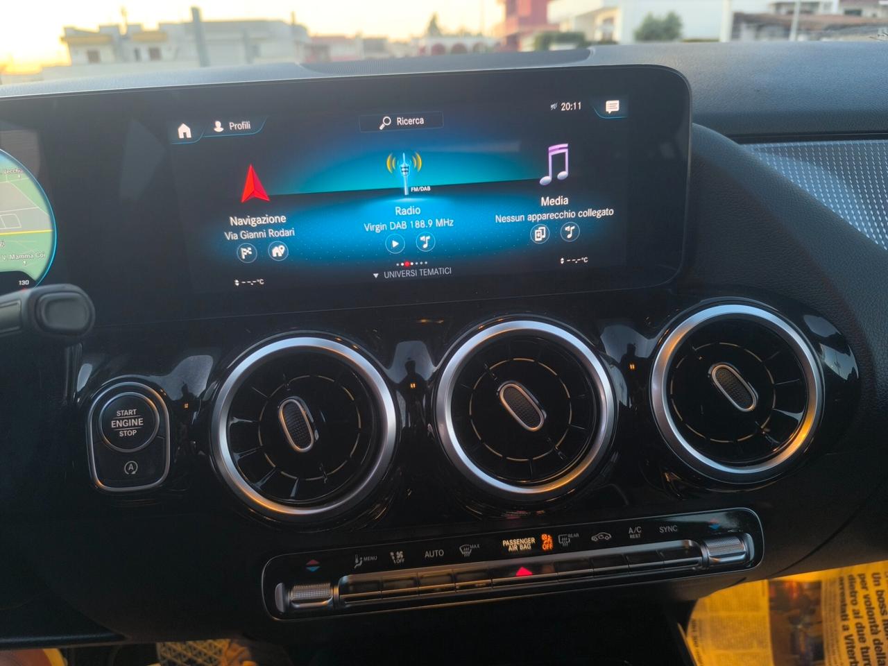 MERCEDES GLA SPORT PLUS 180cdi 09/2022 MOTORE 2.0 MERCEDES