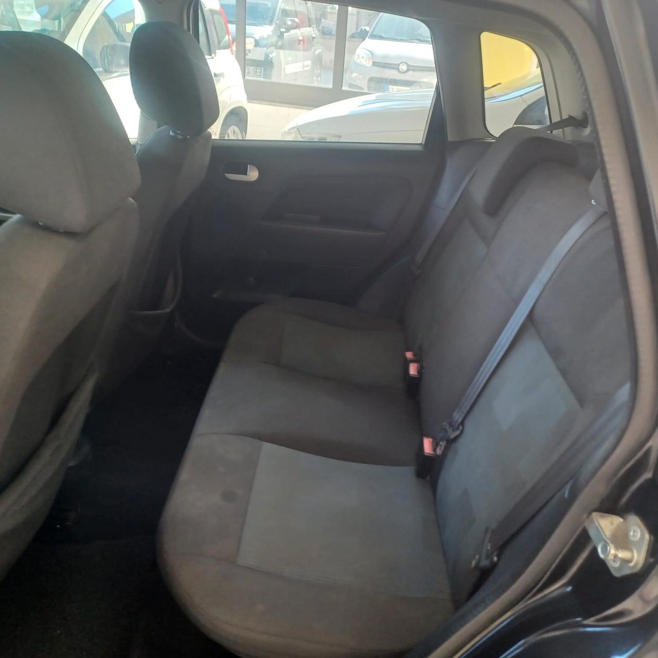 138488 KM NEOPATENATI FIESTA 1.4 TDI OTTIME CONDIZIONI