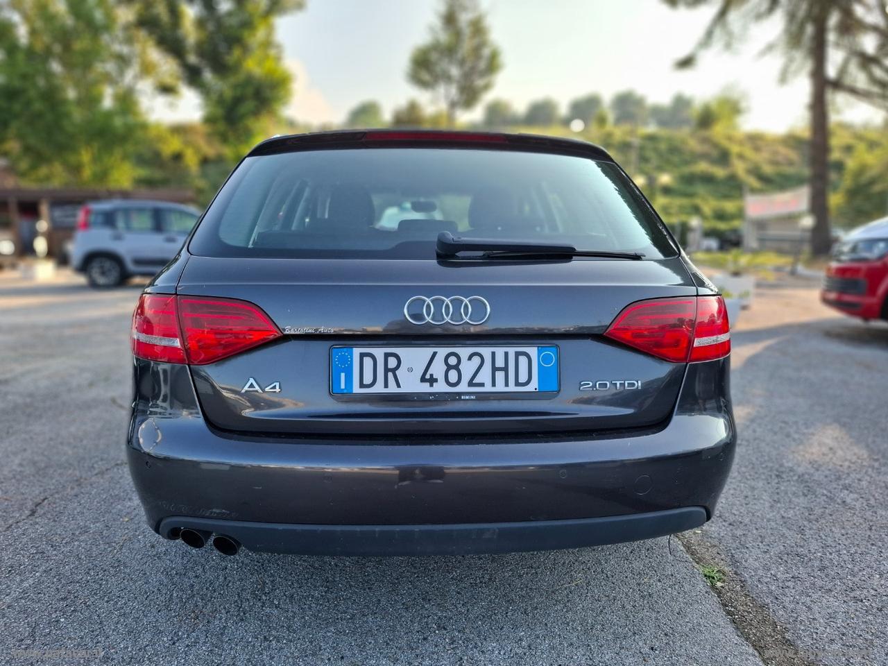 AUDI A4 Avant 2.0 TDI 143 CV mult. Ambiente