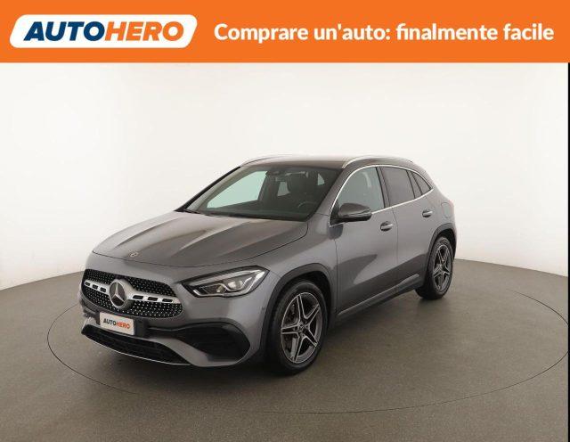 MERCEDES-BENZ GLA 200 d Automatic Premium